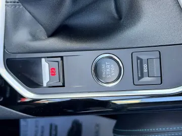 PEUGEOT 3008 2021 1.2i E6 Garantie 12 Luni Rate Avans 0 Doar