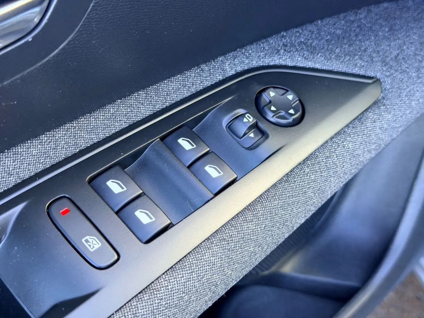 PEUGEOT 3008 2018 1.2i E6 Garantie 12 Luni Rate Avans 0 Doar