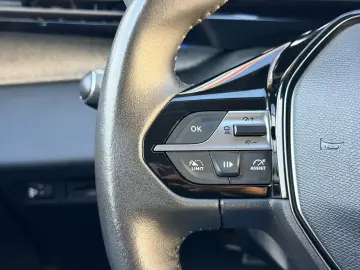 PEUGEOT 308 2022 1.2i E6 Garantie 12 Luni Rate Avans 0 Doar