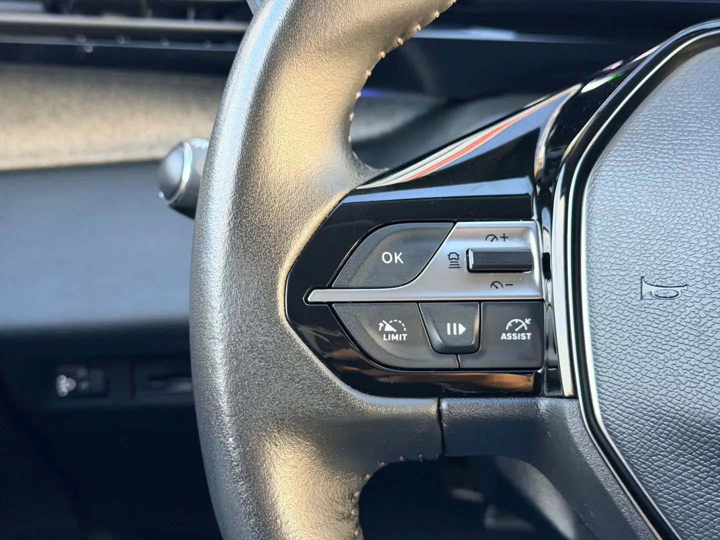 PEUGEOT 308 2022 1.2i E6 Garantie 12 Luni Rate Avans 0 Doar