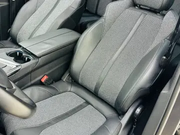 PEUGEOT 5008 2017 1.2I E6 Garantie 12 Luni Rate Avans 0 Doar