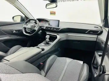 PEUGEOT 5008 2017 1.2I E6 Garantie 12 Luni Rate Avans 0 Doar