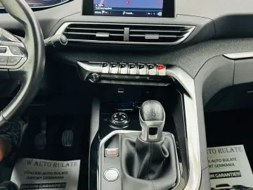 PEUGEOT 5008 2017 1.2I E6 Garantie 12 Luni Rate Avans 0 Doar