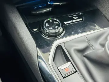 PEUGEOT 5008 2017 1.2I E6 Garantie 12 Luni Rate Avans 0 Doar