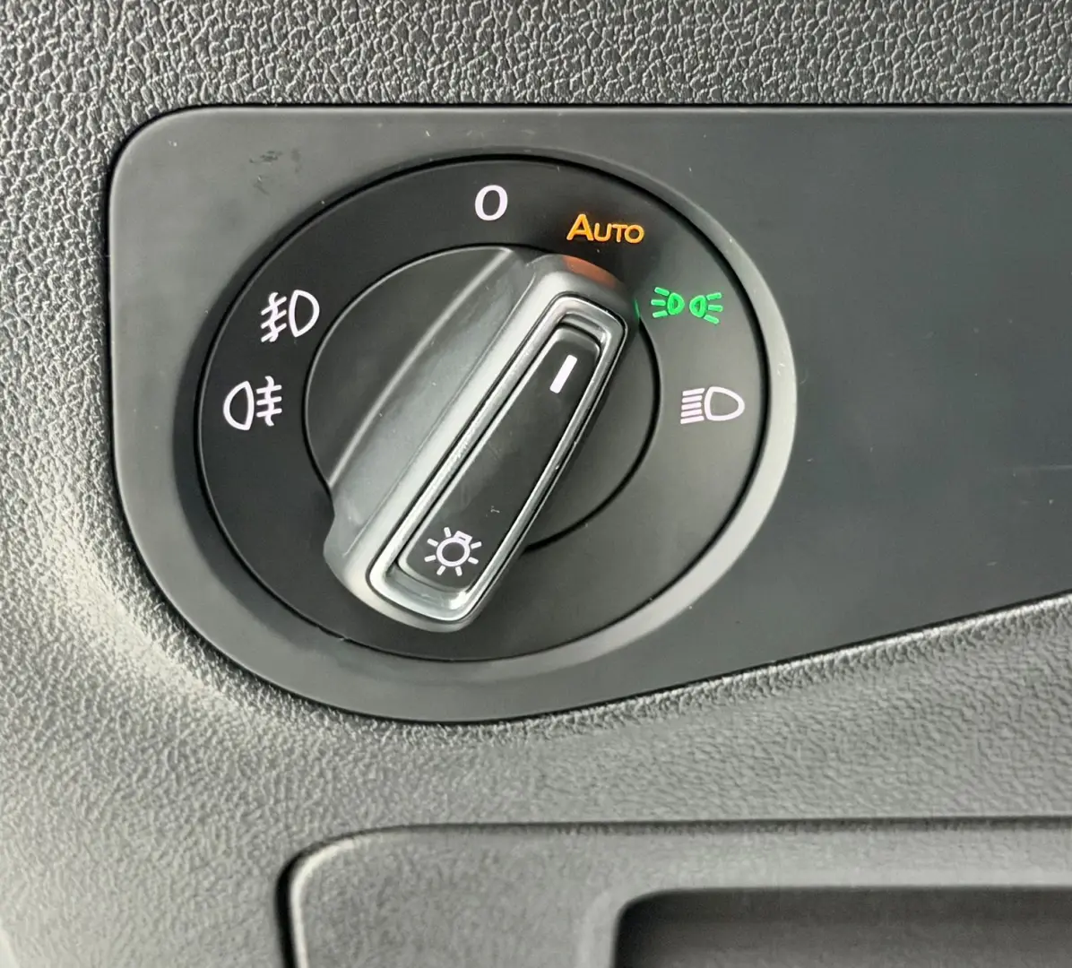 VOLKSWAGEN TIGUAN 2019 2.0d E6 Garantie 12 Luni Rate Avans 0