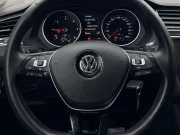 VOLKSWAGEN TIGUAN 2019 2.0d E6 Garantie 12 Luni Rate Avans 0