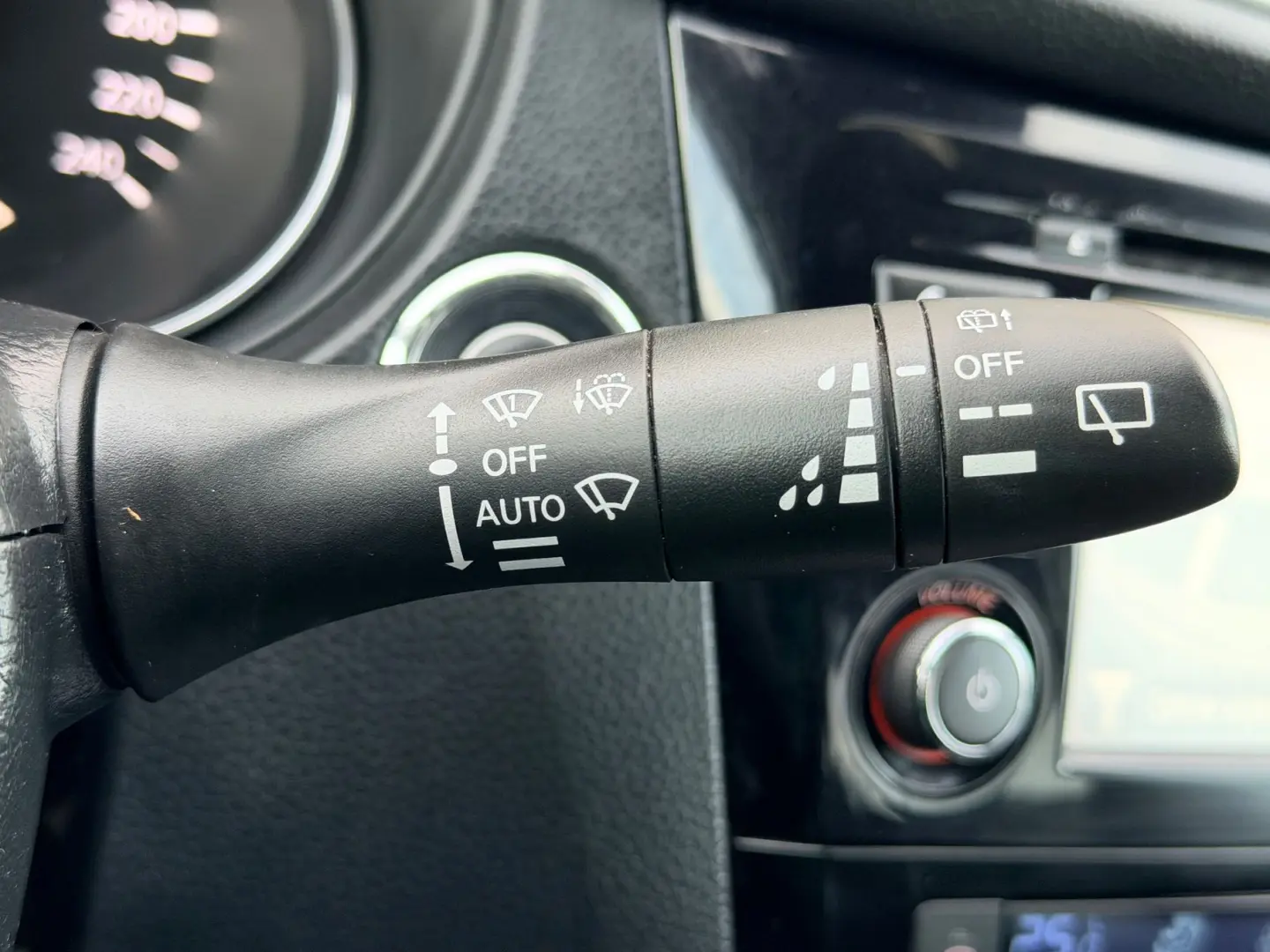 NISSAN Qashqai 2015 1.2I E5 Garantie 12 Luni Rate Avans 0 Do