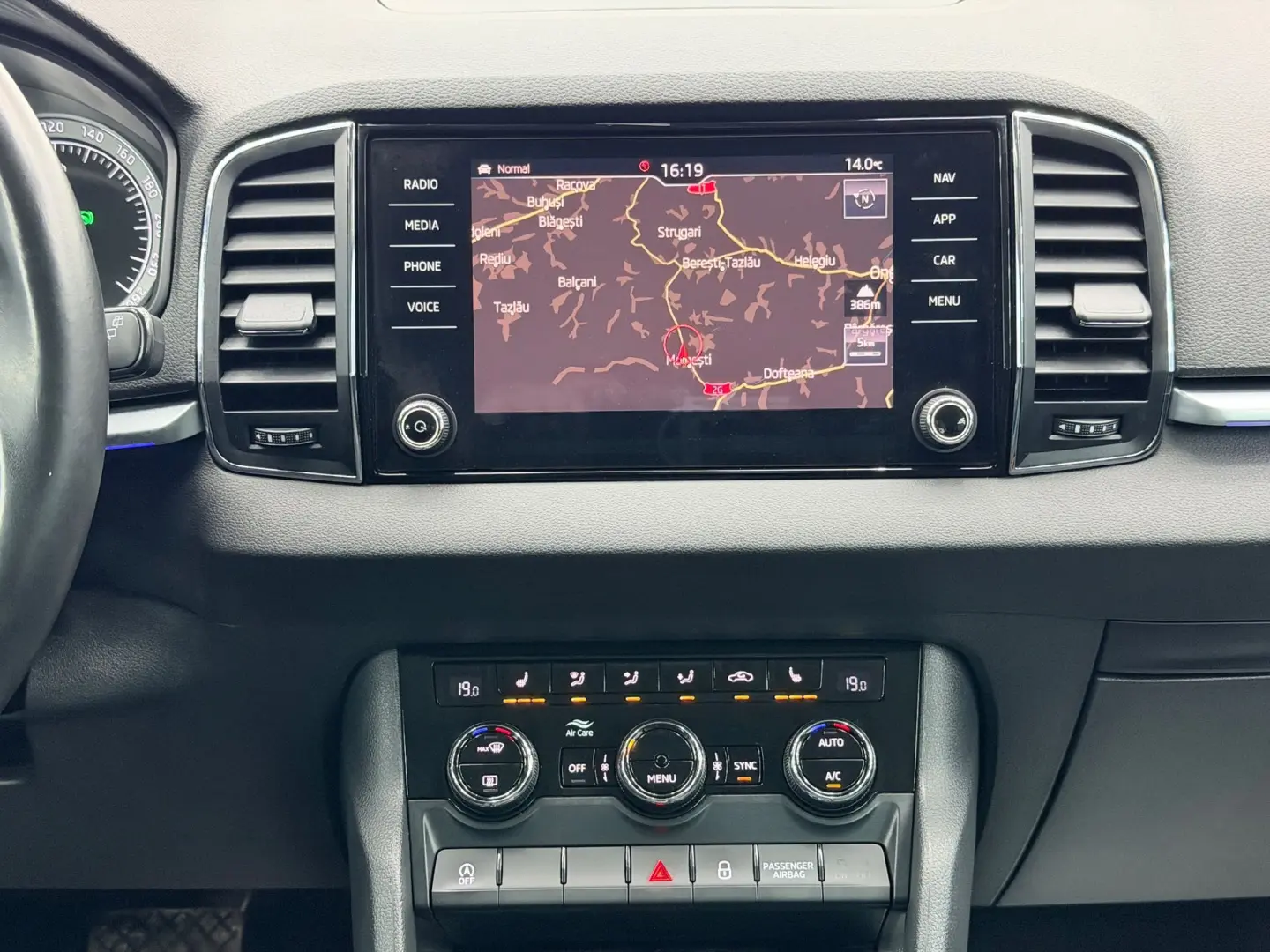 SKODA KAROQ 2018 4X4 2.0D E6 GARANTIE 12 LUNI Rate Avans 0 D