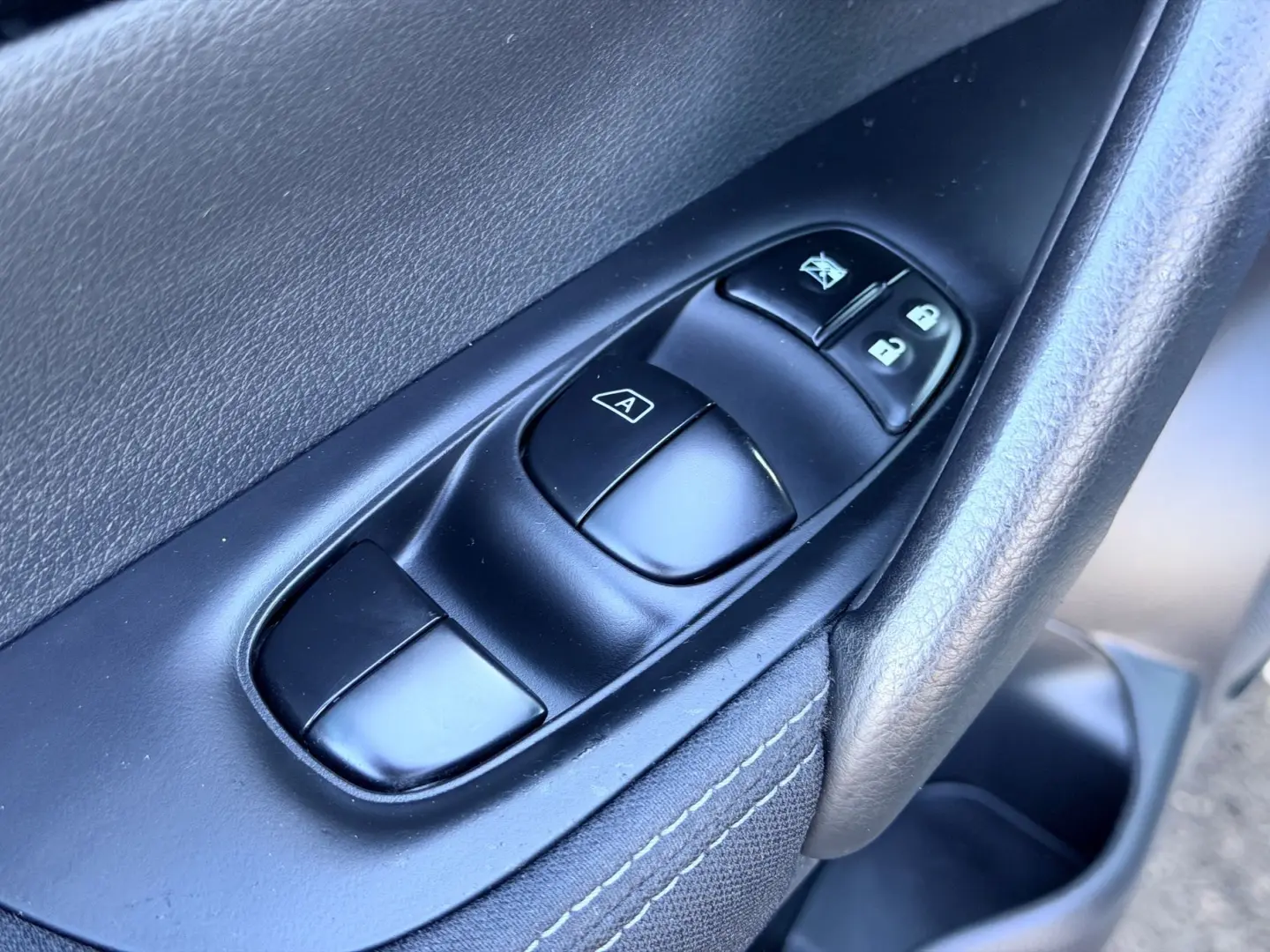 NISSAN Qashqai 2015 1.2i E5 Garantie 12 Luni Rate Avans 0 Do