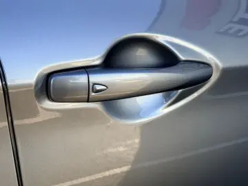 NISSAN Qashqai 2015 1.2i E5 Garantie 12 Luni Rate Avans 0 Do