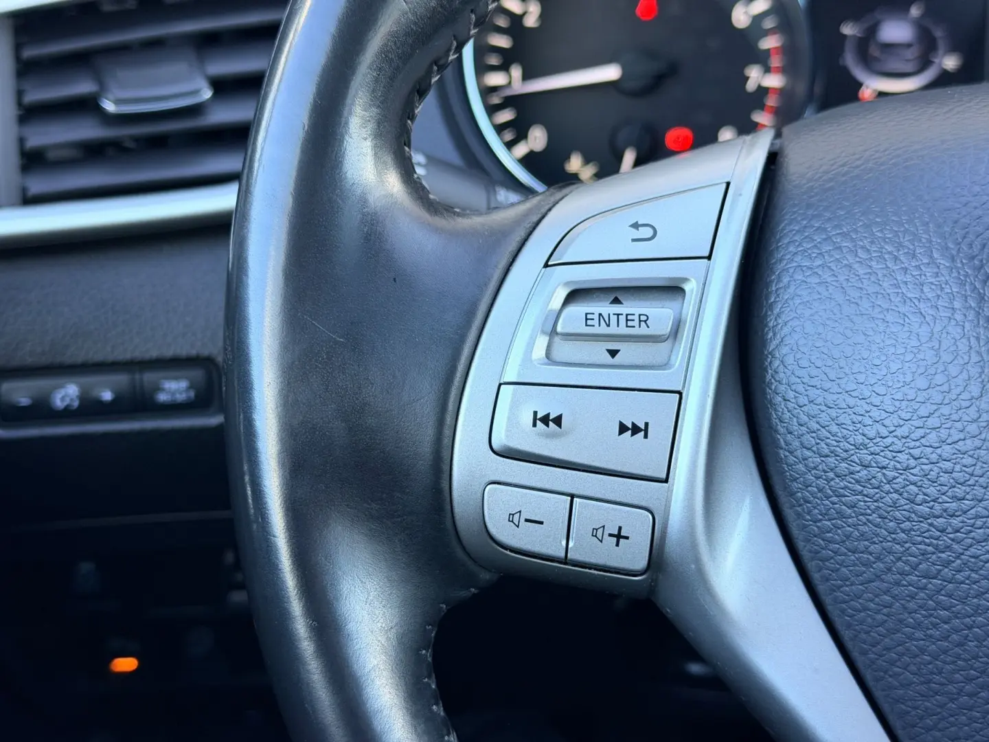 NISSAN Qashqai 2015 1.2i E5 Garantie 12 Luni Rate Avans 0 Do