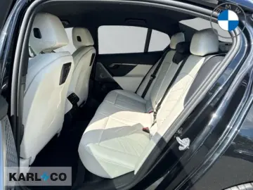 540 d xDrive Limo M-Sport HUD B&W DrivAssistProf