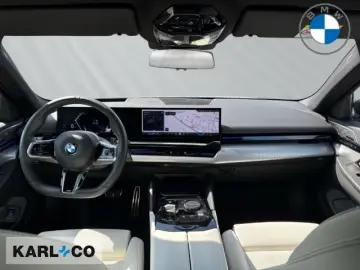 540 d xDrive Limo M-Sport HUD B&W DrivAssistProf