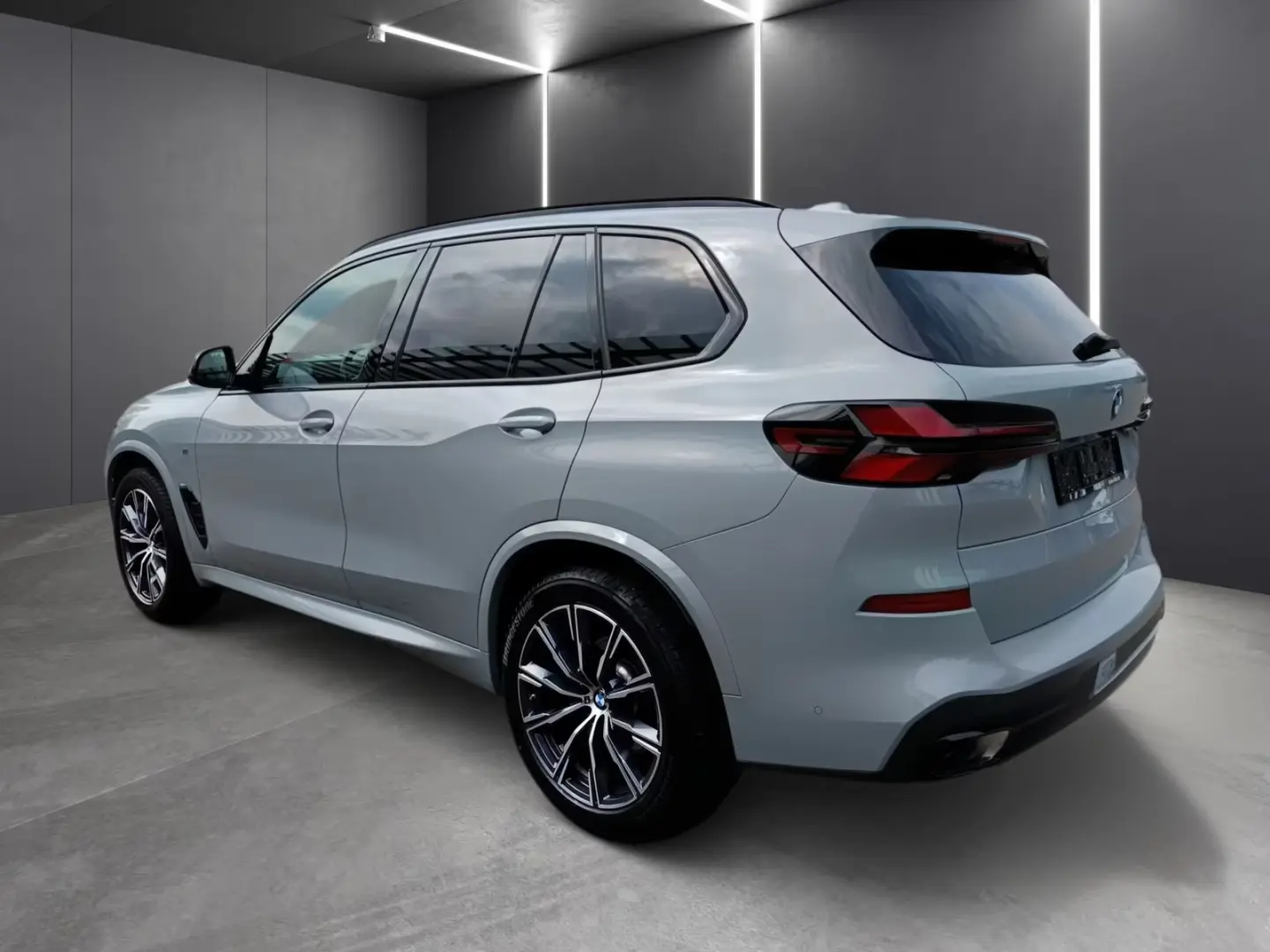 X5 xDrive30d M SPORTPAKET PRO ANH.KUPPLUNG ICONI
