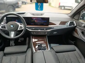 X5 xDrive30d M SPORTPAKET PRO ANH.KUPPLUNG ICONI