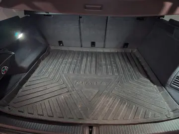 Touareg 4Motion NAVI LED KAMERA AHK LEDER