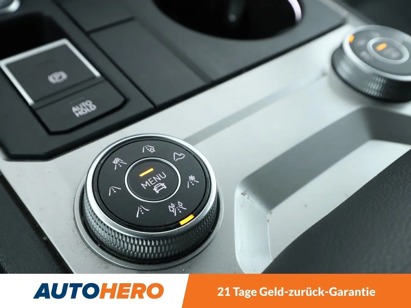 Touareg 3.0 V6 TDI 4Motion Aut. NAVI CAM ACC SHZ