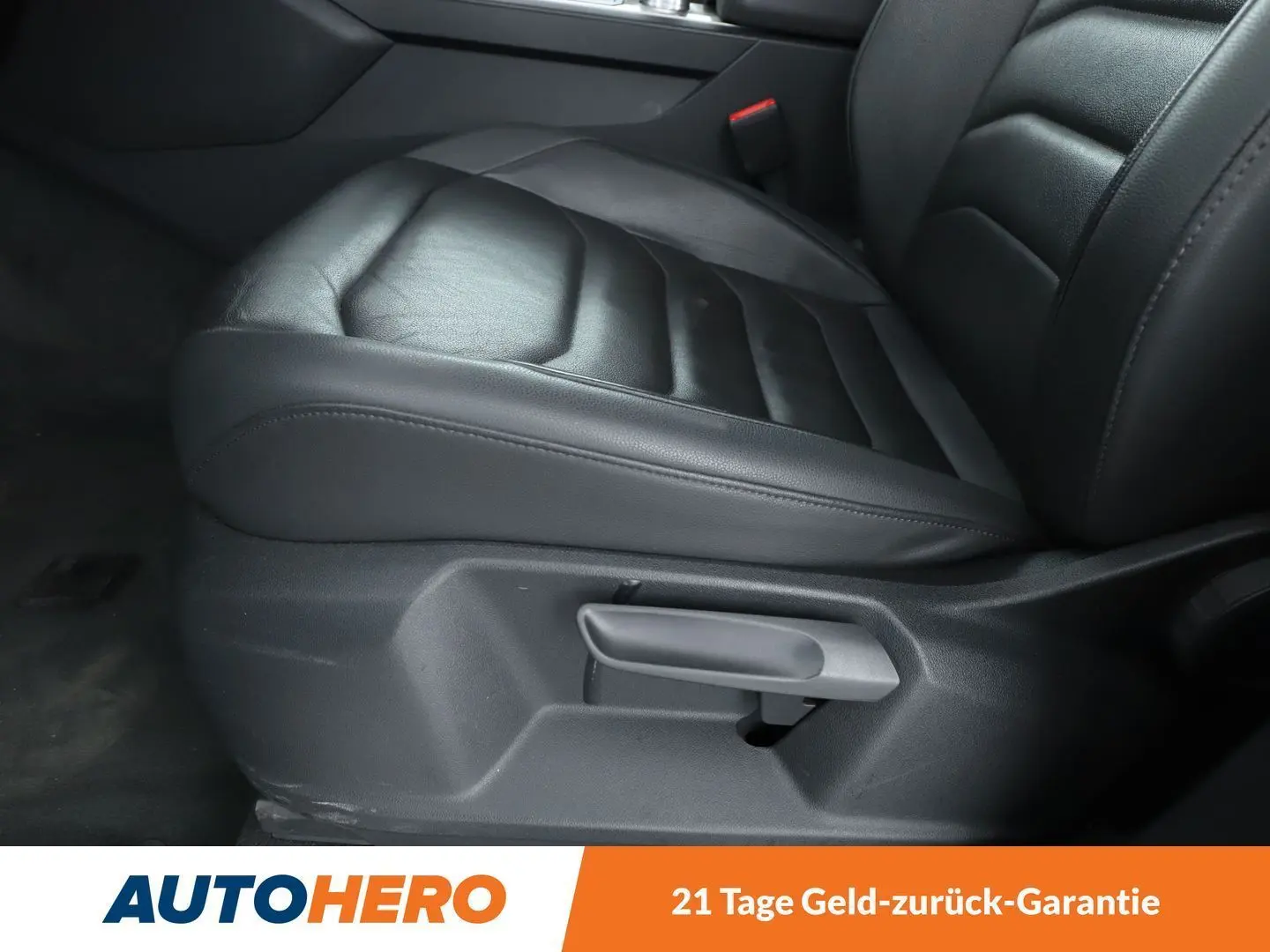 Touareg 3.0 V6 TDI 4Motion Aut. NAVI CAM ACC SHZ