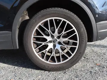 Touareg 4Motion  LEDER KAMERA AHK 4xSHZ