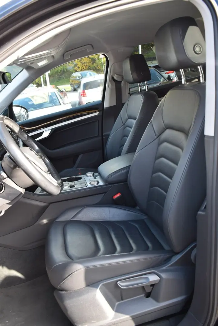 Touareg 4Motion  LEDER KAMERA AHK 4xSHZ