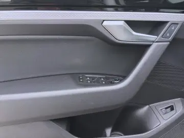 Touareg 3.0 TDI DSG 4M AHK KAMERA PDC NAVI KLIMA