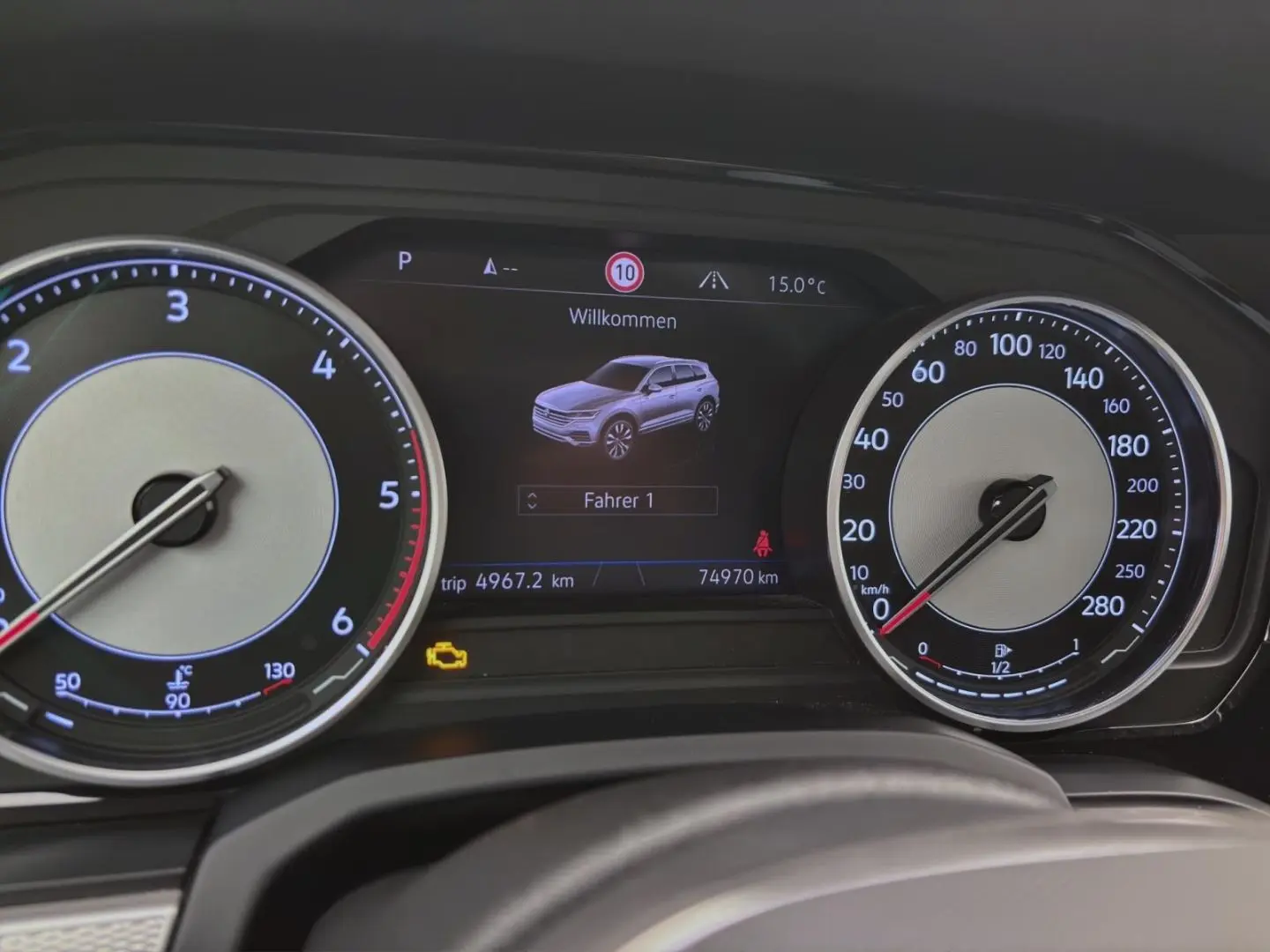 Touareg 3.0 TDI DSG 4M AHK KAMERA PDC NAVI KLIMA