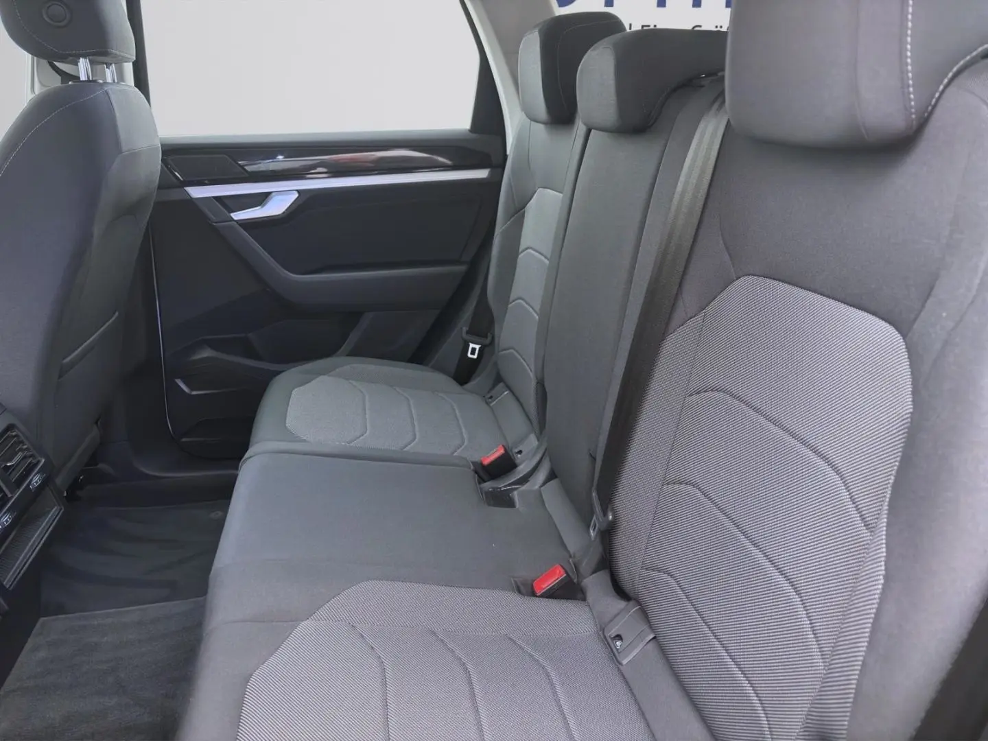 Touareg 3.0 TDI DSG 4M AHK KAMERA PDC NAVI KLIMA