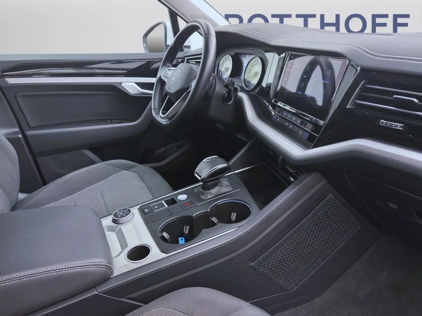 Touareg 3.0 TDI DSG 4M AHK KAMERA PDC NAVI KLIMA