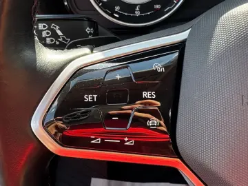 Touareg 3.0 TDI 4Motion  NAVI LED SPUR 67TKM