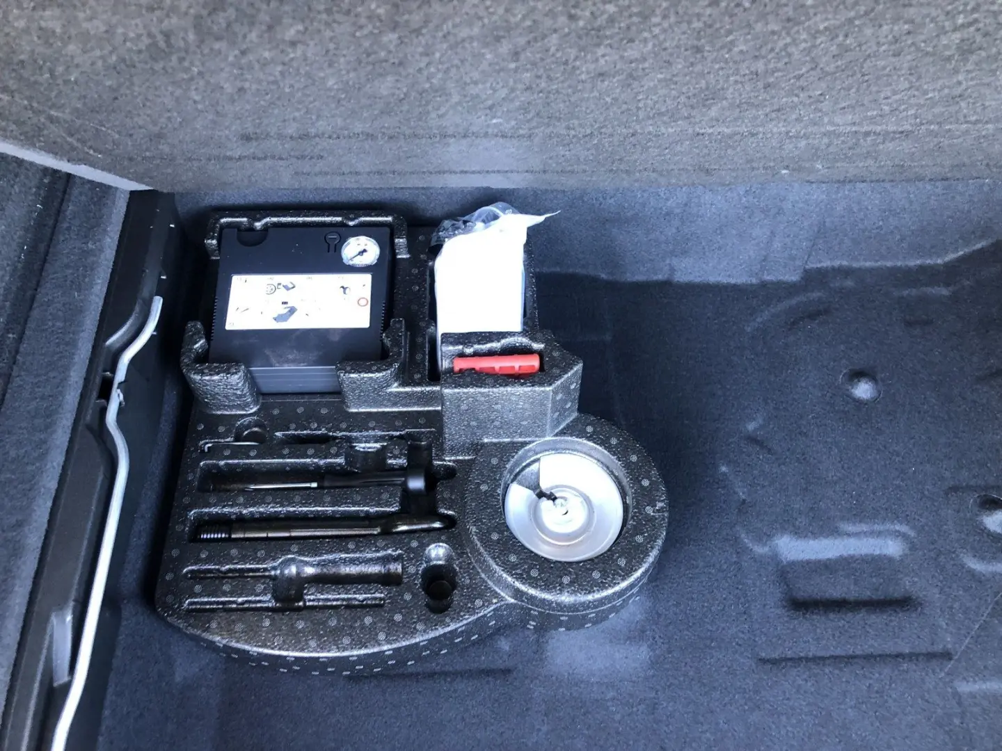 Touareg 3.0 TDI V6 4Motion (Navi LED AHK ACC Led