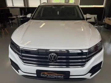 Touareg 3.0 V6 TDI LED-SCHEINWERFER KAMERA AHK