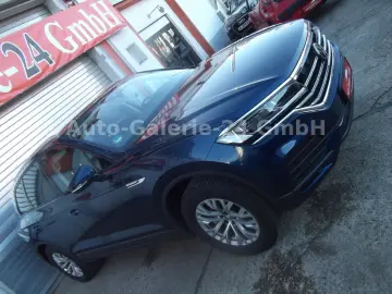 Touareg 3 0 TDi 4Motion Autom  Navi  LED