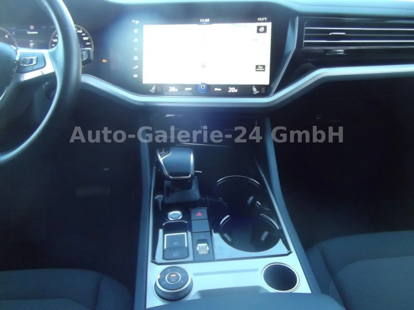 Touareg 3 0 TDi 4Motion Autom  Navi  LED