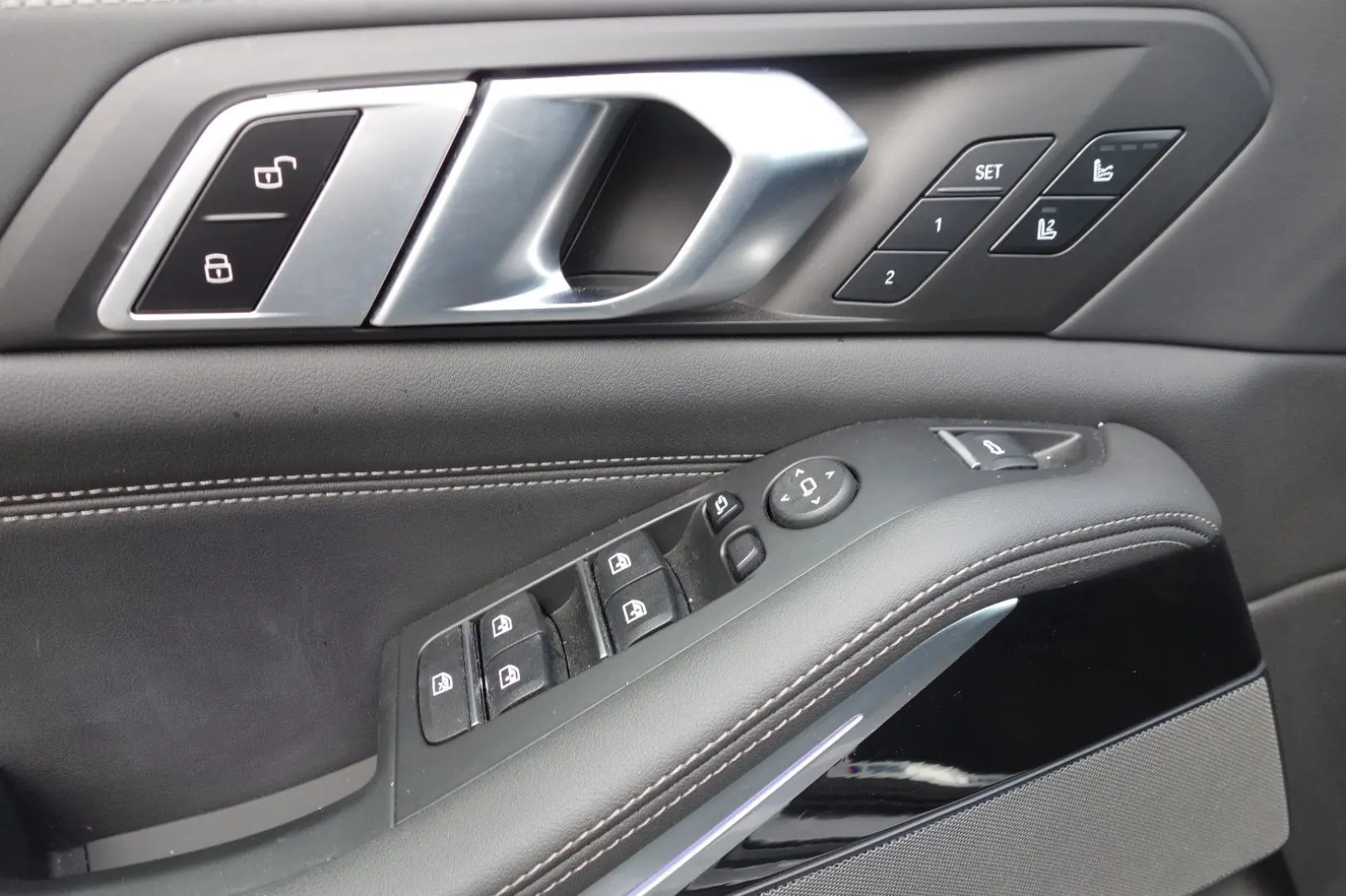 X5 40 i xDri M Sport Pro Sky Massage 360 AHK 22