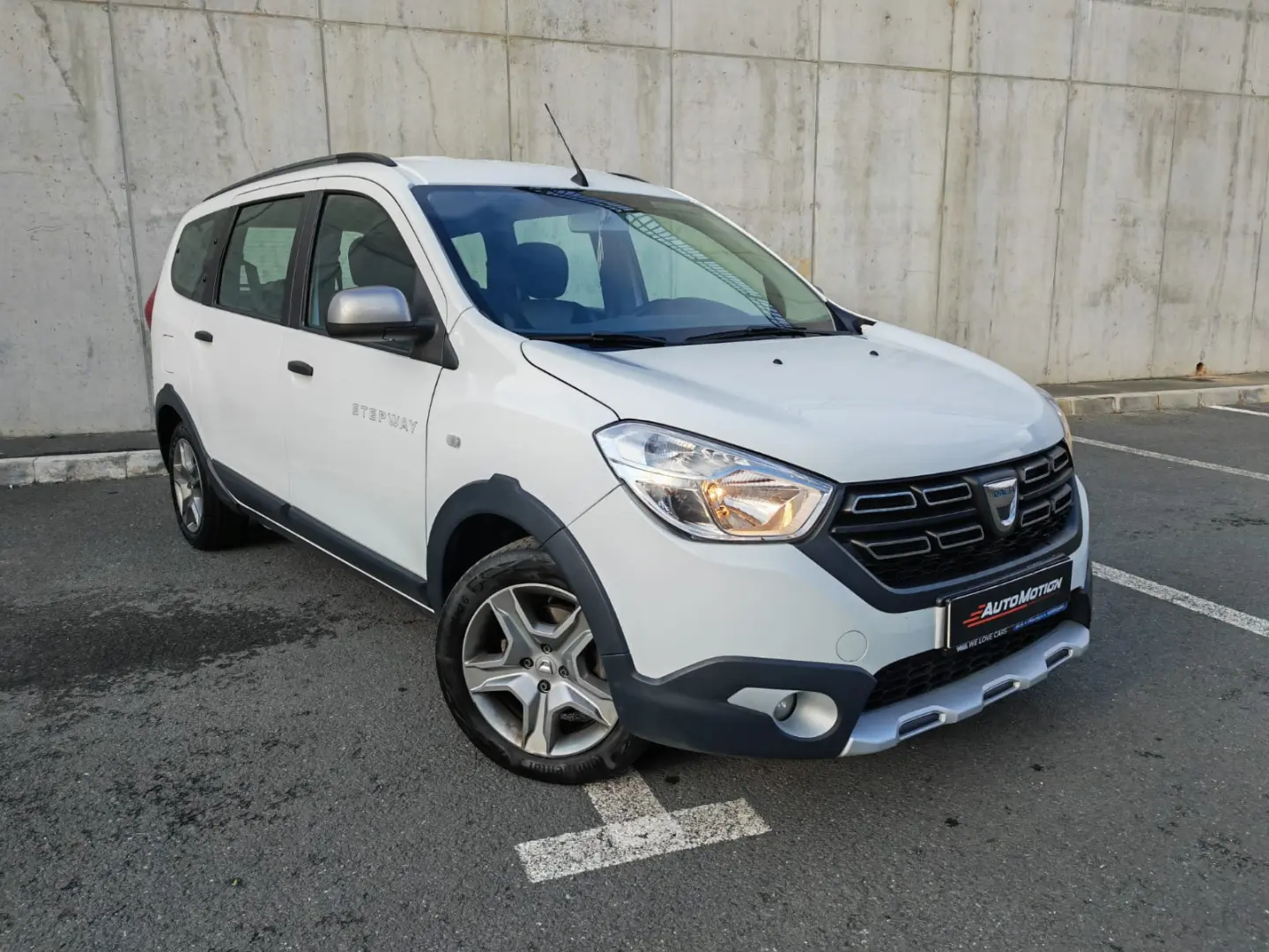 Dacia Lodgy 1.5 Blue dCi Stepway