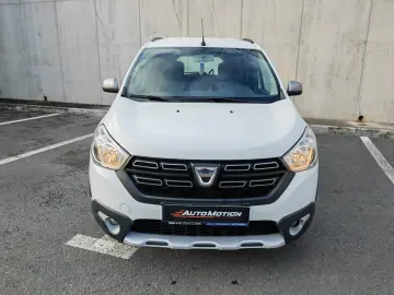 Dacia Lodgy 1.5 Blue dCi Stepway