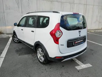 Dacia Lodgy 1.5 Blue dCi Stepway