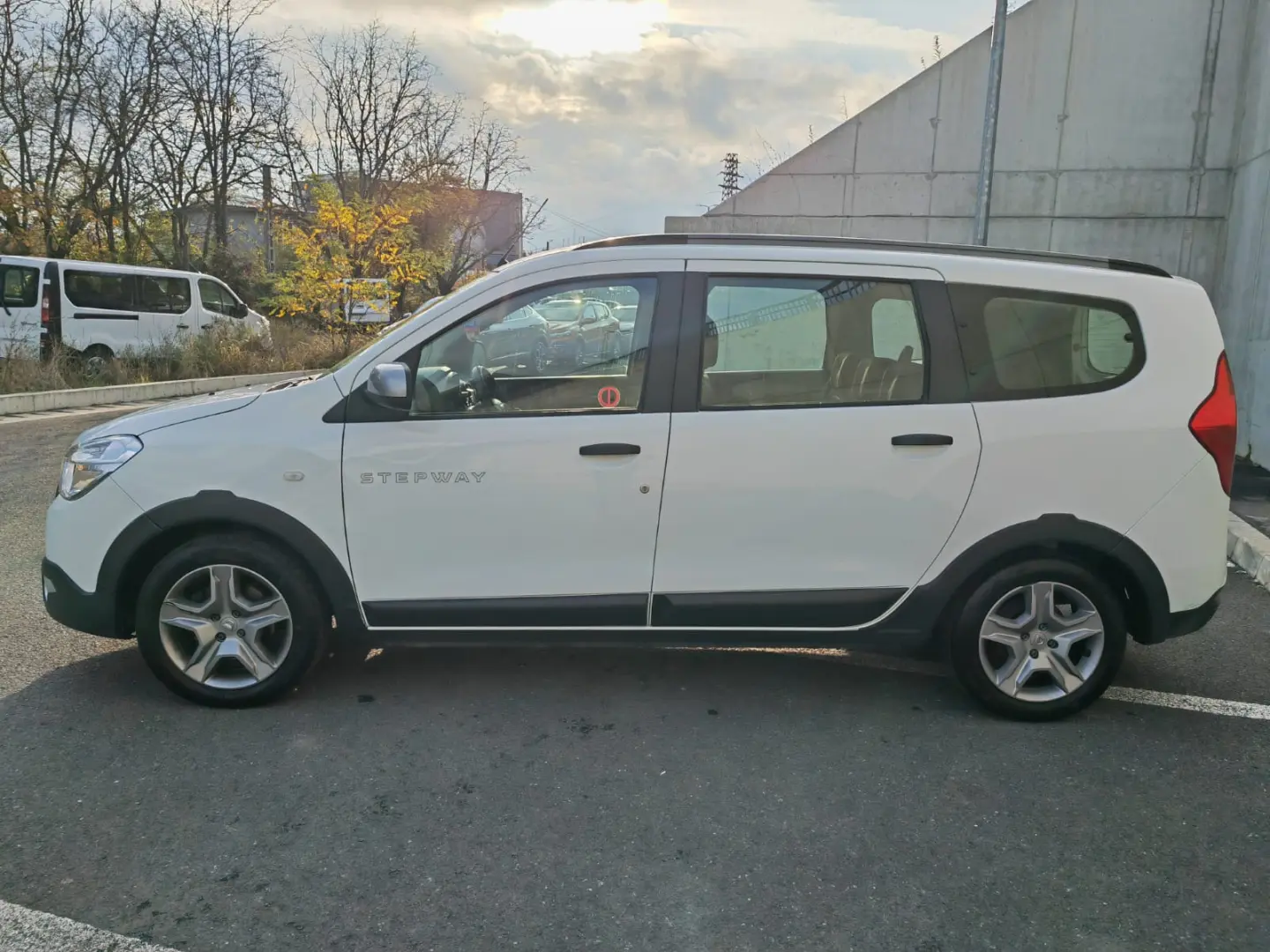 Dacia Lodgy 1.5 Blue dCi Stepway