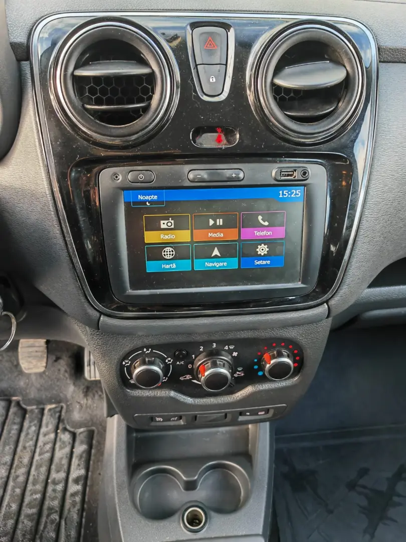 Dacia Lodgy 1.5 Blue dCi Stepway