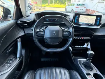 2008 Allure - KAM LEDER NAVI V. COCKPIT SHZ