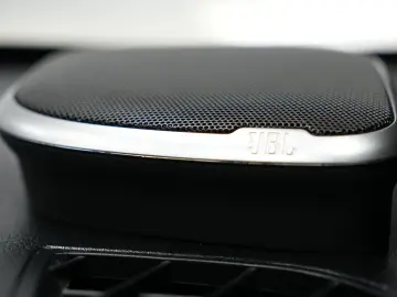 TOYOTA HILUX 2.8 DC AT GR SPORT