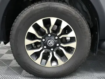 TOYOTA HILUX 2.8 DC AT GR SPORT