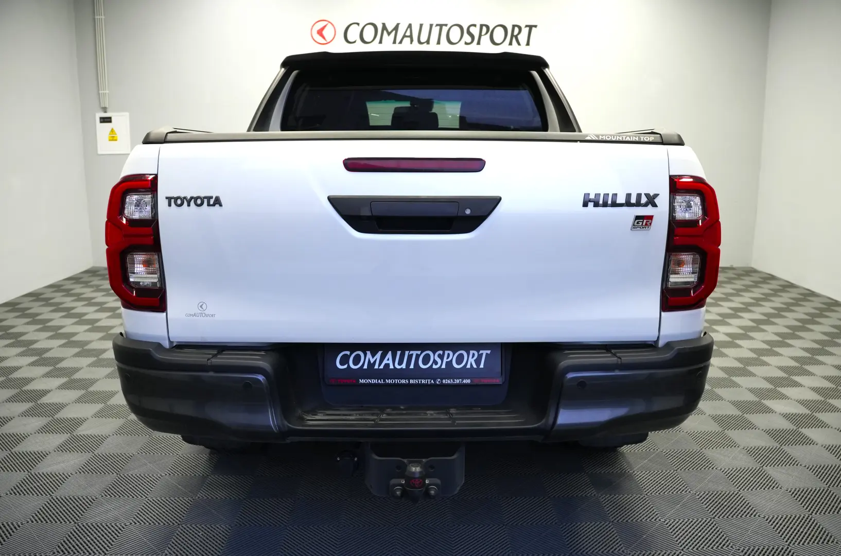 TOYOTA HILUX 2.8 DC AT GR SPORT