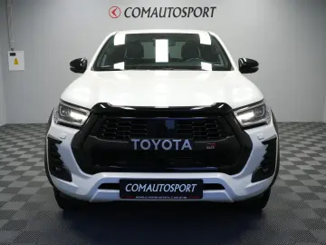 TOYOTA HILUX 2.8 DC AT GR SPORT