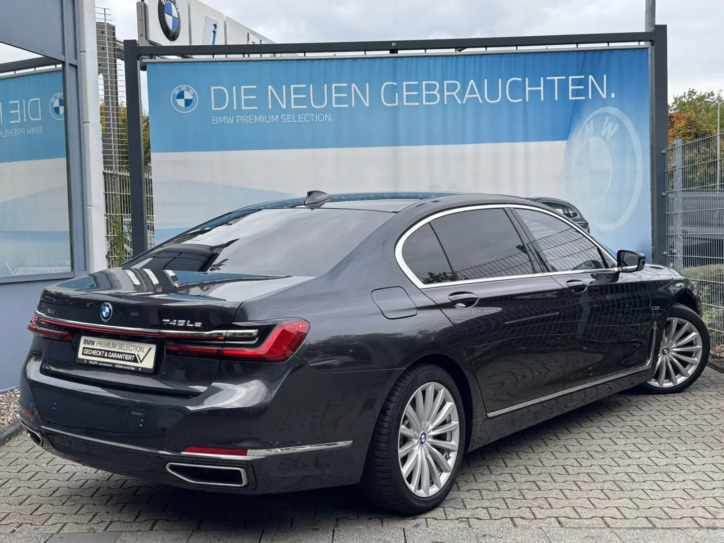 BMW 745Le xDrive Glasdach DA-Pro LASER Massage 360