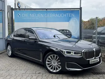 BMW 745Le xDrive Glasdach DA-Pro LASER Massage 360