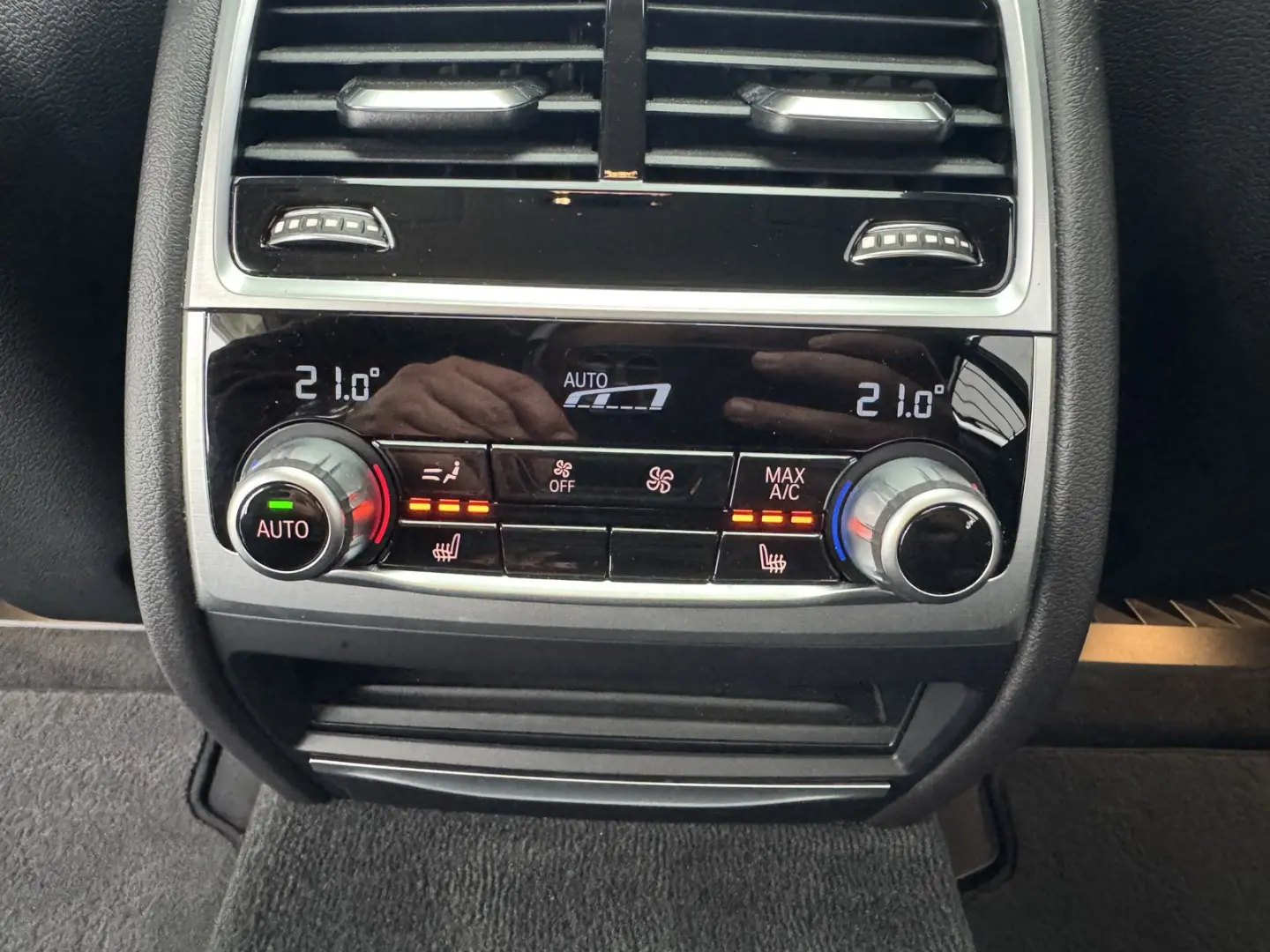 BMW 745Le xDrive Glasdach DA-Pro LASER Massage 360