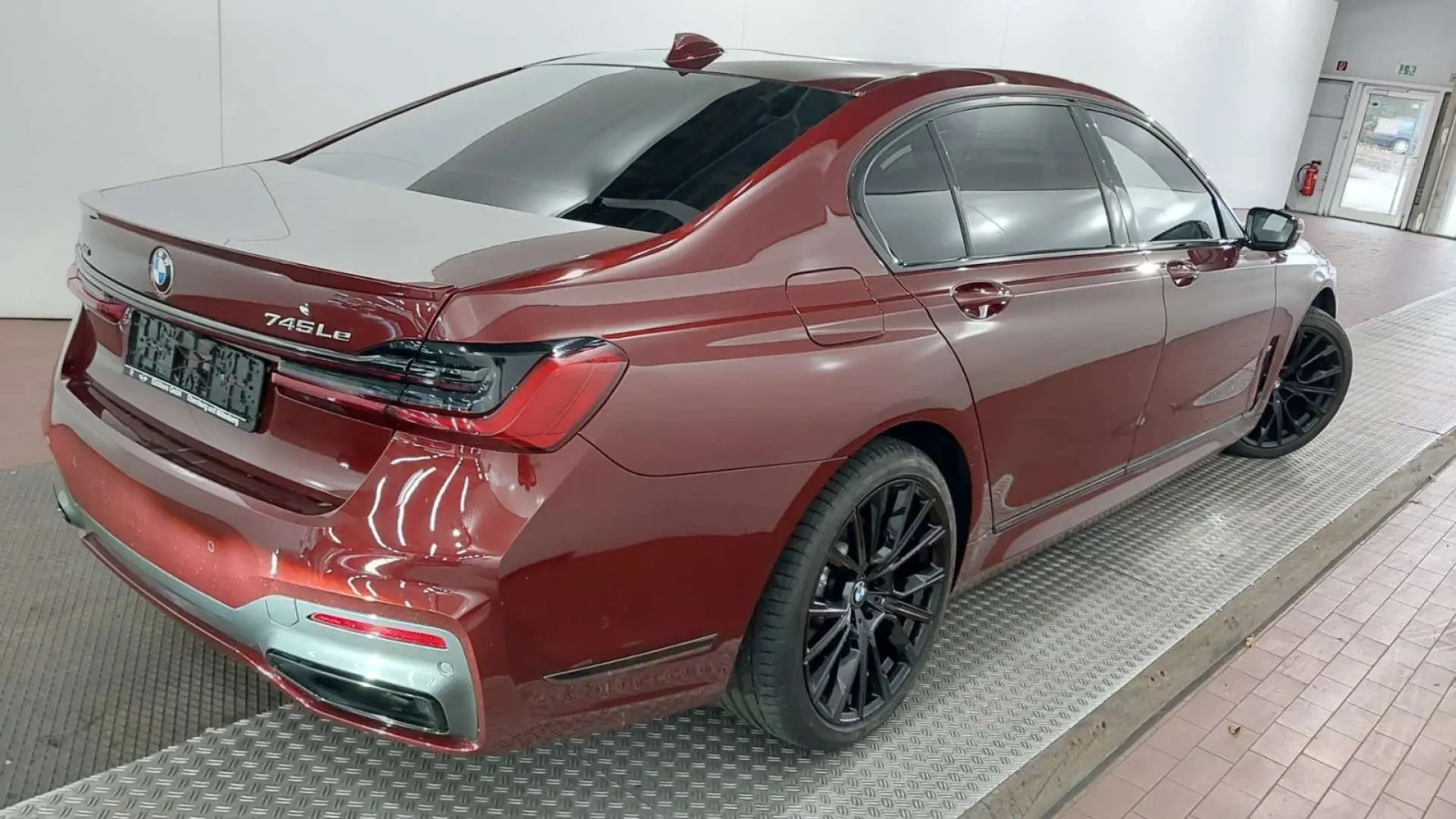 745Le xDrive M Sportpaket 3xTV B&W Pano 20 Laser