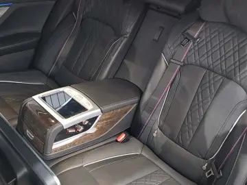 745Le xDrive M Sportpaket 3xTV B&W Pano 20 Laser