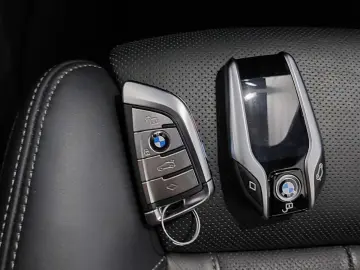 745Le xDrive M Sportpaket 3xTV B&W Pano 20 Laser